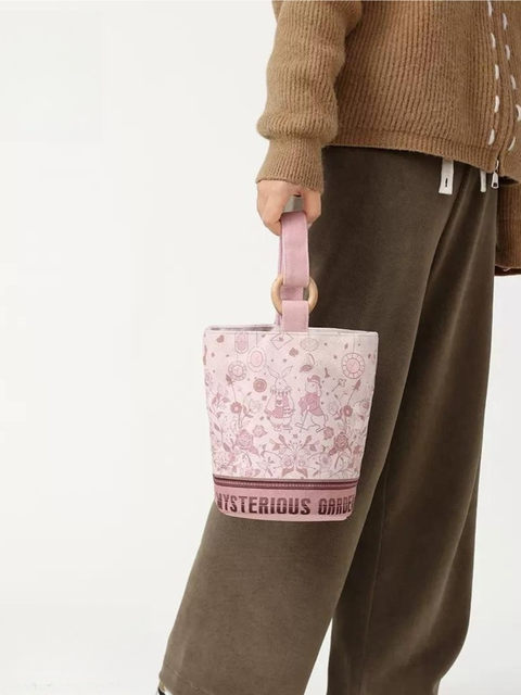 2023 New Retro Rabbit Bucket Bag Carry-on Small Handbag Mummy Bag Go-Out Handbag Work Lunch Bag