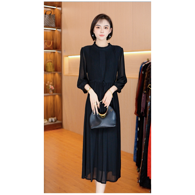 1055-3 New Style (Black Swan) Long-Sleeved Dress 1055-3 New Style (Black Swan) Long-Sleeved Dress