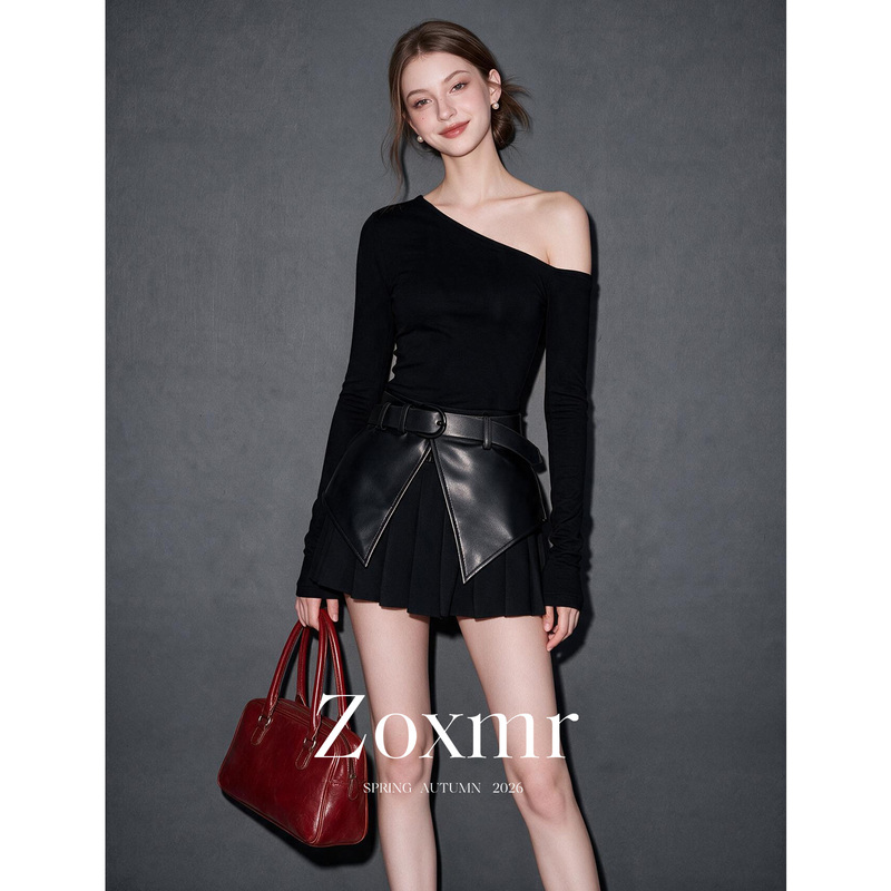 Elegant and Stylish Outfit That Slims the Figure, Pu Leather Waist Belt, Black Asymmetrical Neckline, Off-Shoulder, Faux Two-Piece Pleated Dress for Women in Autumn Elegant and Stylish Outfit That Slims the Figure, Pu Leather Waist Belt, Black Asymmetrical Neckline, Off-Shoulder, Faux Two-Piece Pleated Dress for Women in Autumn