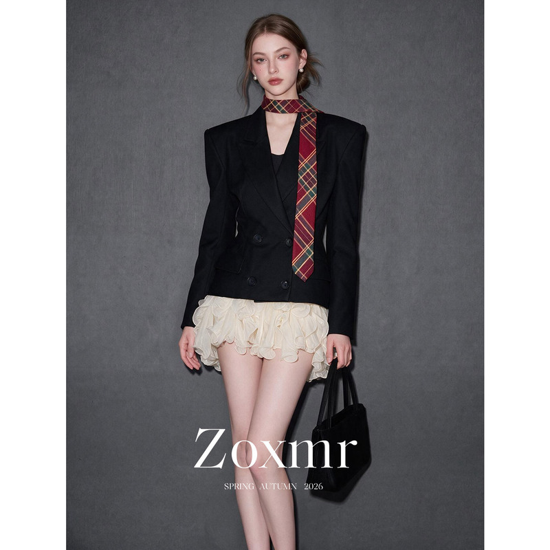 Elegant and Sophisticated Outfit: Black Fitted Blazer with Structured Shoulders and Irregular Short Skirt Set for Women in Autumn Elegant and Sophisticated Outfit: Black Fitted Blazer with Structured Shoulders and Irregular Short Skirt Set for Women in Autumn