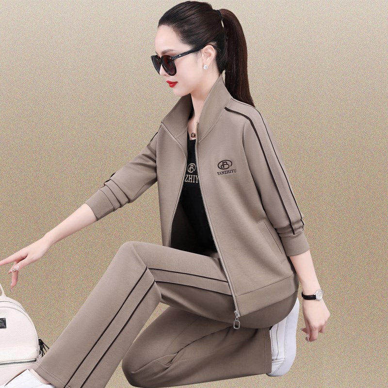 Official Website of the Clover Brand Sports Suit for Women, Spring and Autumn 2026 New Model, Stand-Up Collar Cardigan Sweatshirt, Loose Running Wear