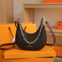 Cross-border bag womens bag 224 new style simple fashion retro letter printing shoulder crossbody bag moon bag