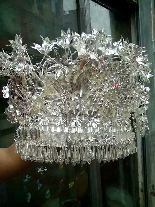 Manufacturer direct sales ethnic wind jewelry Jewelry Accessories Silver Jewelry head accessories Miao hat silver accessories Miao people head decoration National hat