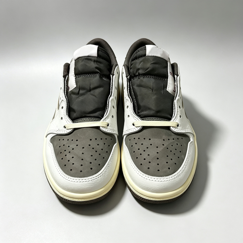 Limited Edition Travis Scott Tropical Pink Topical Pink Unisex Reverse Hook Shy Sneakers in White and Brown 3 Casual Shoes