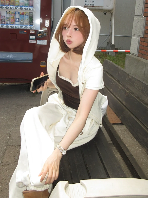 Japanese Style and Mary Same Style Casual Sports Suit for Women, Summer Short Hooded Zip-Up Short-Sleeve Top + Jogger Pants