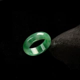 Кольцо с нефритовым бирманским нефритом ледяного зеленого цвета - идеальный подарок для мужчин и женщин.