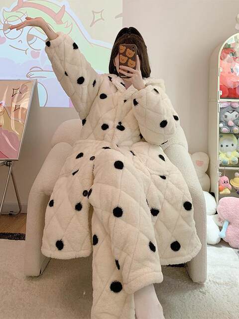 Vockoo Women's Winter Coral Fleece Three-Layer Quilted Nightgown Cute Bear Design Warm Fleece Thickened Loungewear