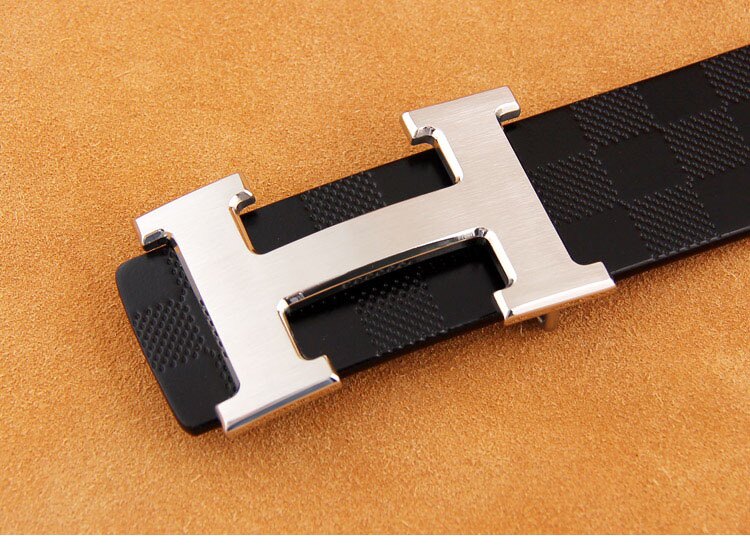 Bestseller Herrenledergürtel echtes Leder H-Buchstaben Schnallenschloss lässiger modischer Trend Vollnarbenleder Lochgürtel Hochwertiges Gefühl