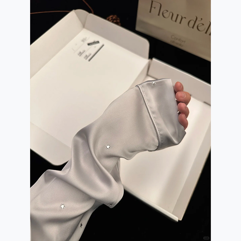 2026 New Style Women's Pajamas for Spring and Autumn, Ice Silk Long-Sleeve High-End Short-Sleeve Three-Piece Set, Summer Light Luxury Loungewear