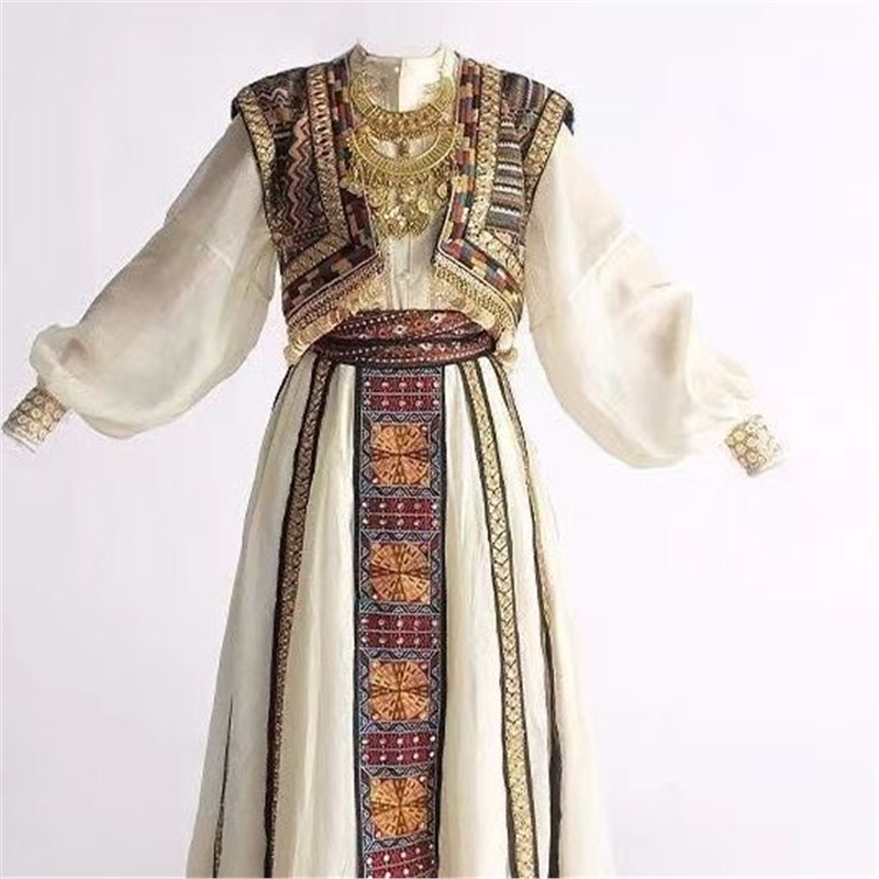 Men's and Women's Ethnic Western-Style Clothing with Intricate Embroidery, Xinjiang Style, Han Elements, New Exotic Yunnan Palace Photography Hot Item
