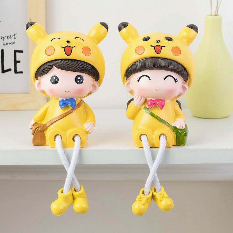 Room wine cabinet Bedroom Living room Children's room Home decorations Creativity Hanging Feet Dolls Home Small Swing dolls-Taobao