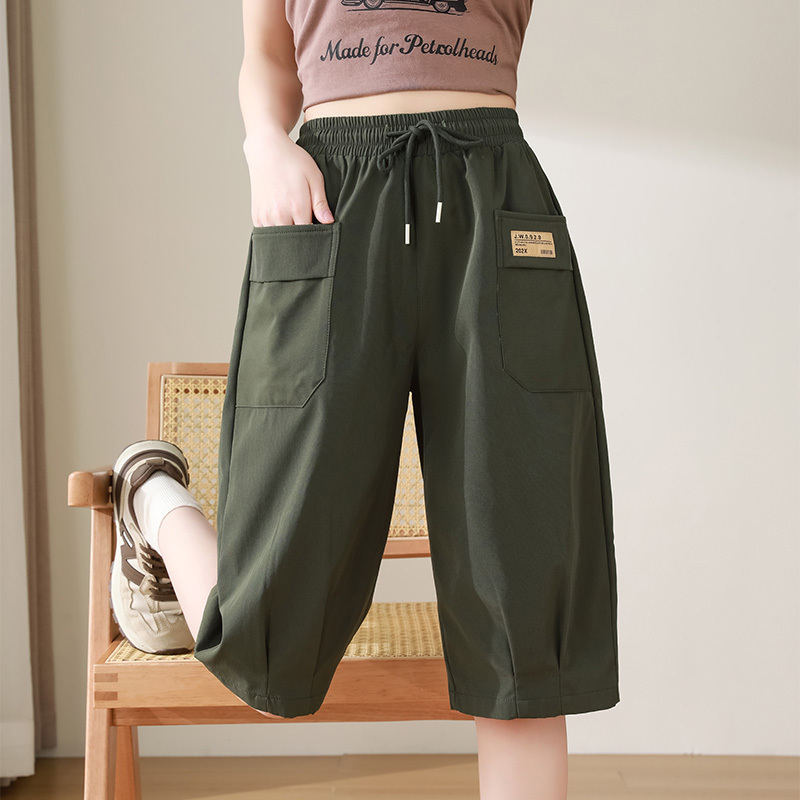 Over-The-Knee Cargo Shorts for Women 2025 New Style Plus Size Summer Casual Loose Sports Large Size Capri Pants for Middle School Students