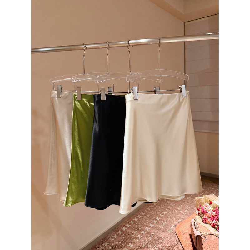 Imported Triacetate Skirt for Women, Satin Drape, High-Waisted A-Line, High-End, Slimming, Versatile, Elegant and Atmospheric Short Skirt Imported Triacetate Skirt for Women, Satin Drape, High-Waisted A-Line, High-End, Slimming, Versatile, Elegant and Atmospheric Short Skirt