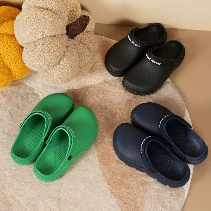 Large-headed slippers that feel like stepping on shit, men's outdoor wear, indoor operating room slippers, women's new bathroom non-slip medical nurse shoes for women