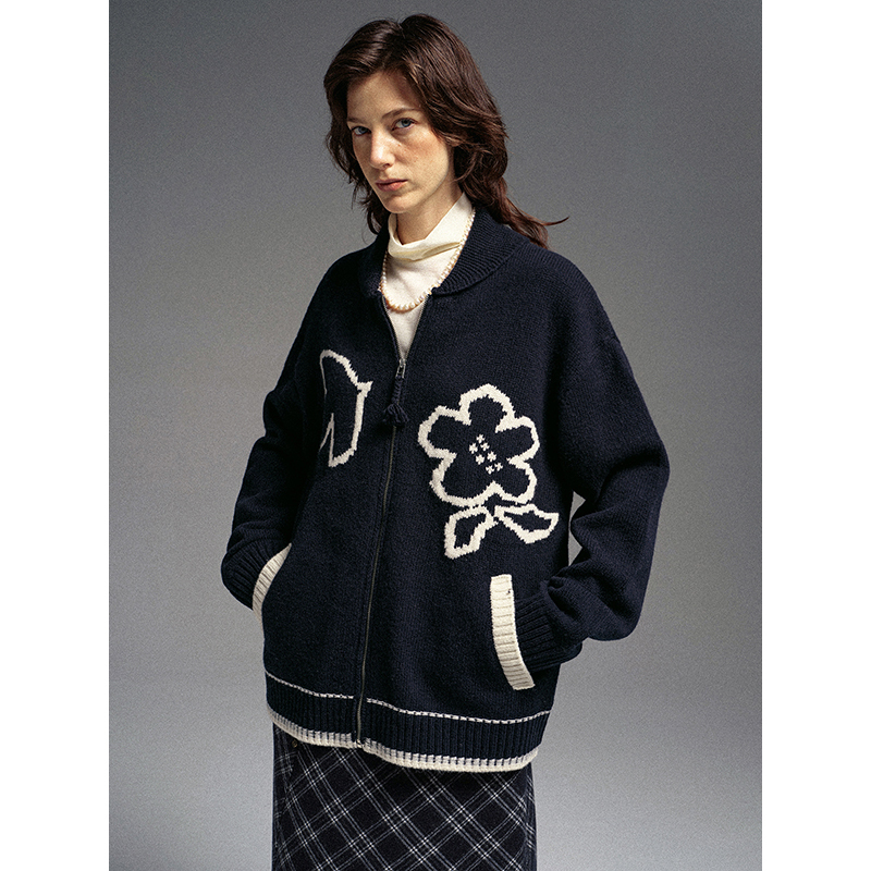 Flowersays: Bellflower Cherry Blossom Kindness Floral Pattern Chunky Knit All-Wool Loose Drop-Shoulder Zipper Cardigan