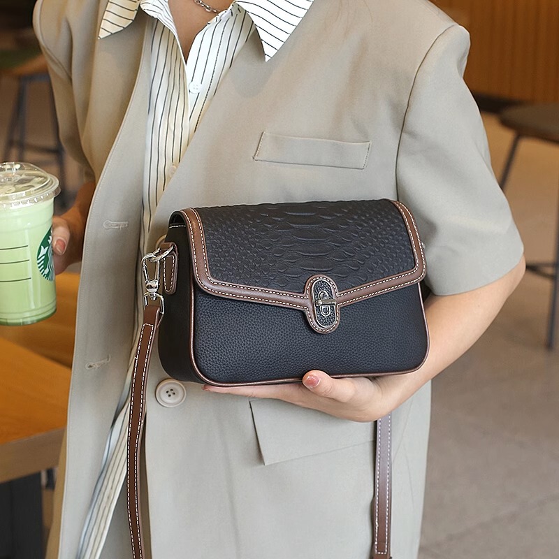 Women's Bag, First-Layer Cowhide Crossbody Bag, Women's 2026 Spring New Style, Elegant, Fashionable and Versatile Genuine Leather Shoulder Bag
