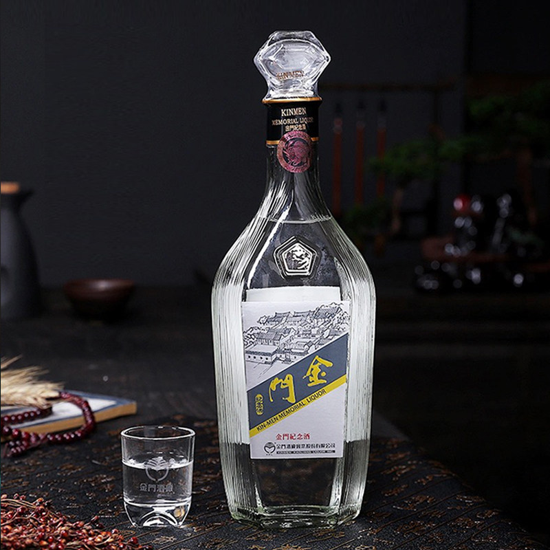 金门高粱酒纪念酒58度600ml盒装清香型高度白酒纯粮食台湾高粱酒评价