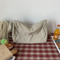 Светло-бежевый