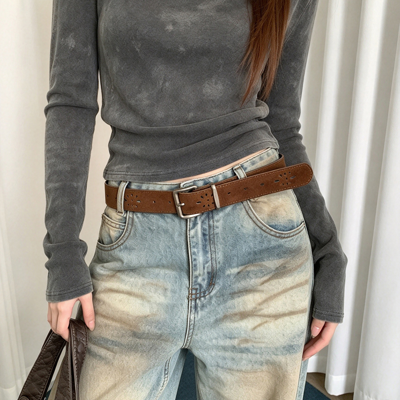 Ethnic Style Floral Hollow-Out Suede Belt for Women, Winter High-End Design with Metal Buckle, Trendy Belt to Pair with Jeans Ethnic Style Floral Hollow-Out Suede Belt for Women, Winter High-End Design with Metal Buckle, Trendy Belt to Pair with Jeans