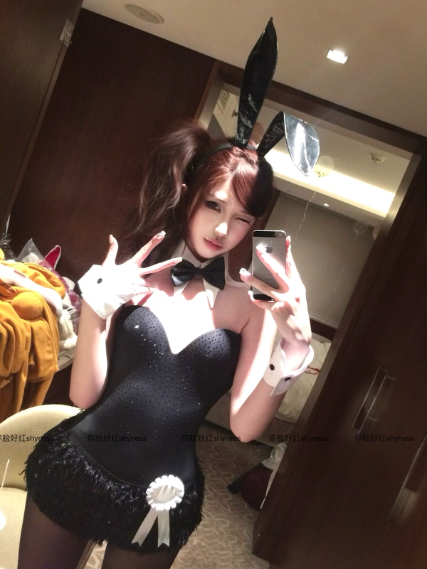 Your Face Is so Red, Shyness - Bunny Girl - Christmas Cosplay Rhinestone Jumpsuit Bunny Girl Uniform Set Your Face Is so Red, Shyness - Bunny Girl - Christmas Cosplay Rhinestone Jumpsuit Bunny Girl Uniform Set