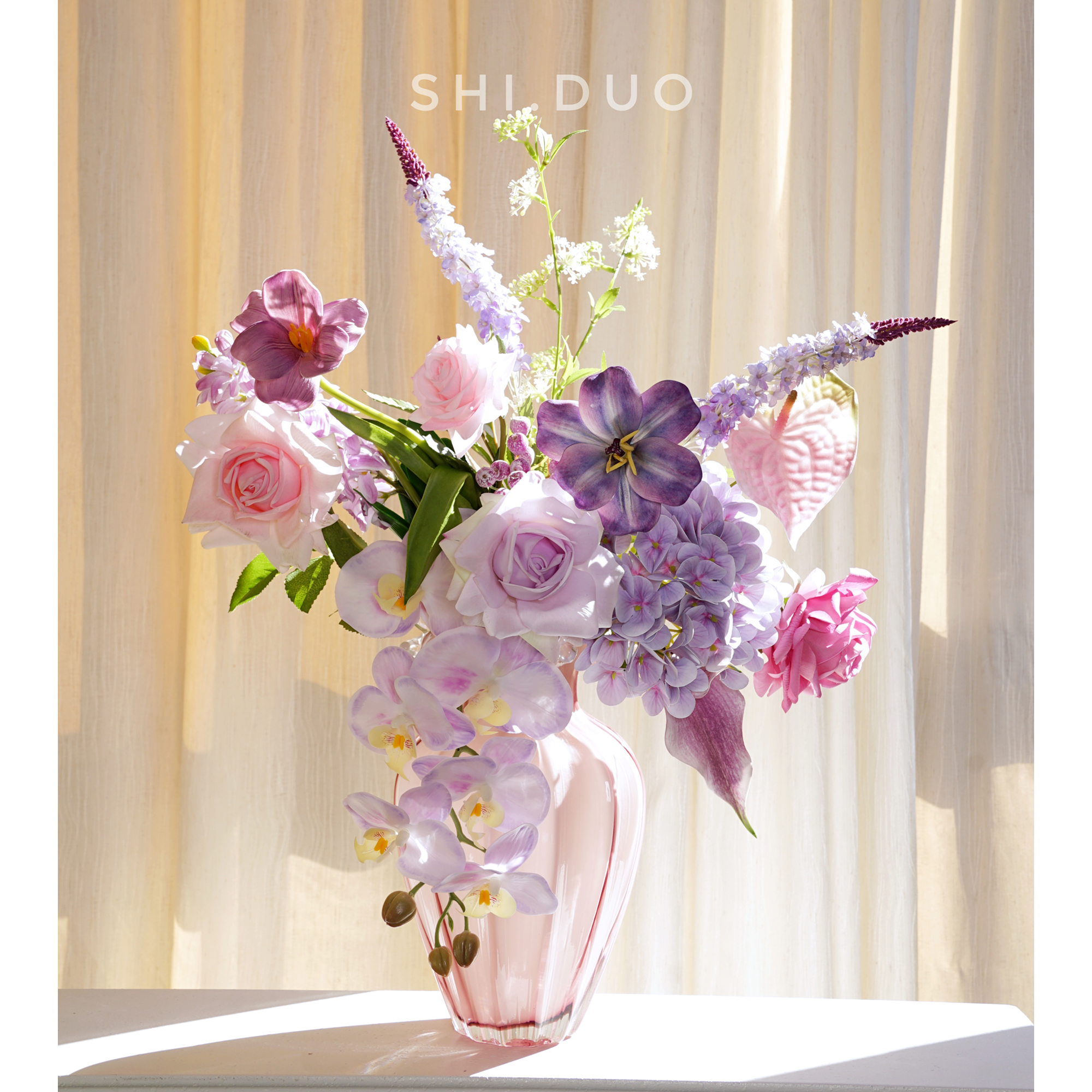 高級デザインの模造花飾りは、保湿仕上げの花セットホームダイニングテーブル高級装飾花を感じます