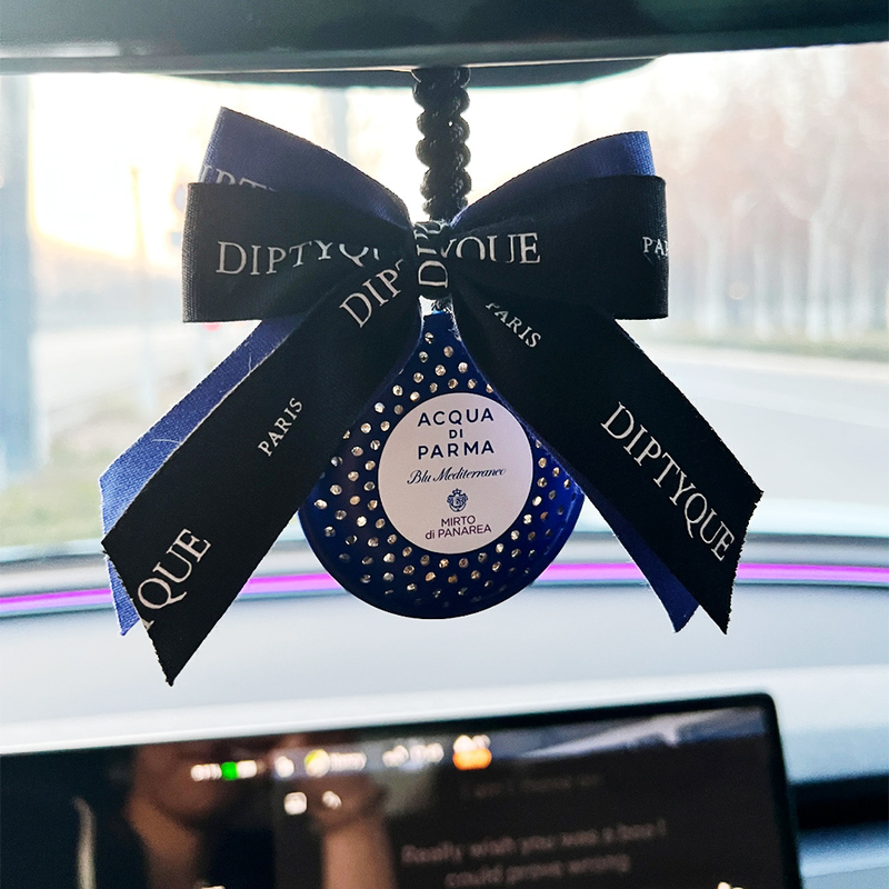 Women's Day Gift Diptyque Car Air Freshener Handmade Ribbon Bow Finished Lanyard High-End Gift