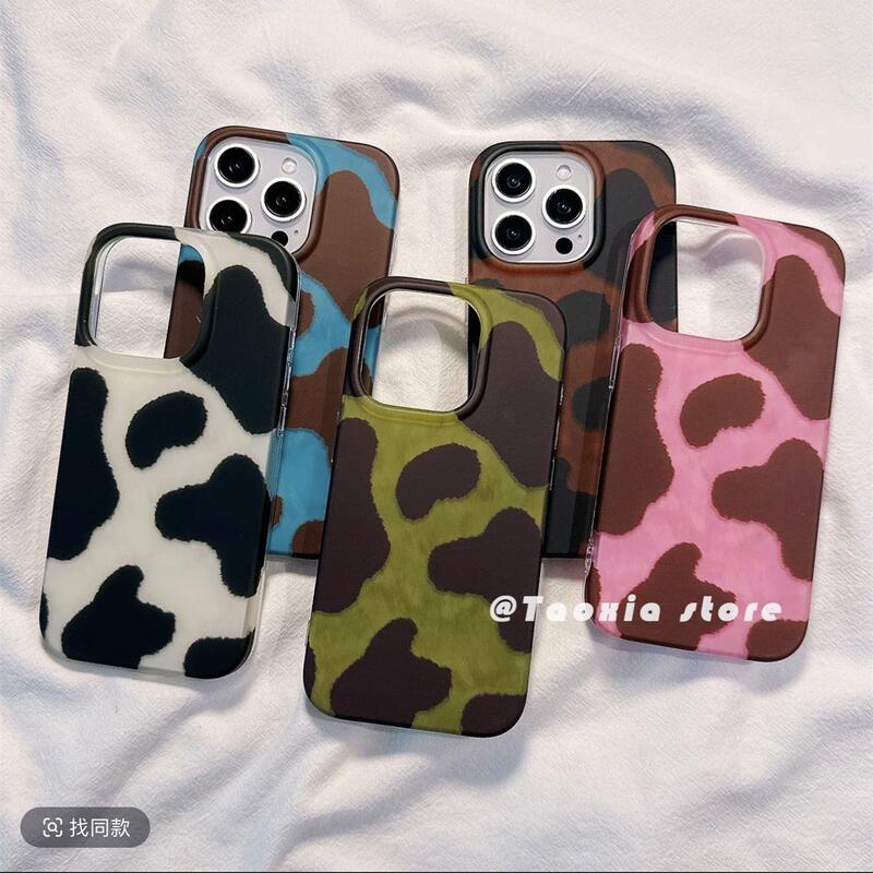 Japanese and Korean Ins Style Simple Cow Pattern Phone Case Suitable for iPhone 17 Pro Max, New Models for Apple 16/15, Soft Case for 14/13 Japanese and Korean Ins Style Simple Cow Pattern Phone Case Suitable for iPhone 17 Pro Max, New Models for Apple 16/15, Soft Case for 14/13