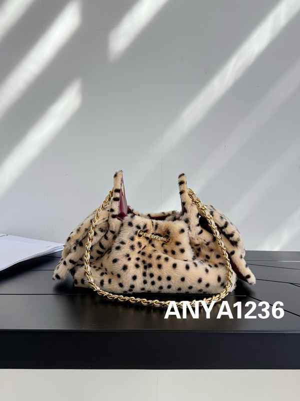 Triangle C/25C Suede Hobo Shoulder Bag 25Bag Underarm Bag Drawstring Bucket Handbag Fashionable Women's Bag