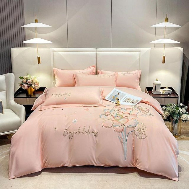 New high-end solid color embroidered bed four-piece quilt cover bed sheet quilt cover skin-friendly cotton double X hair-fed wedding
