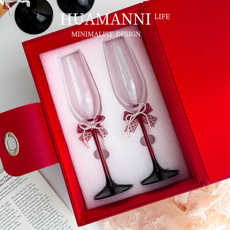 HUAMANNI クリスタル レッド ボウタイ シャンパン グラス＆スパークリング ワイン グラス ギフトセット - 親友の結婚式での乾杯用グラスに最適