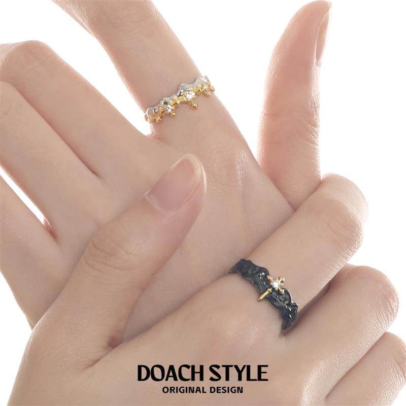 DOACH公主骑士S925纯银情侣戒指：小众设计，黑白高级情侣对戒，可调节尺寸，你的爱情信物！-银饰戒指-淘宝百科网
