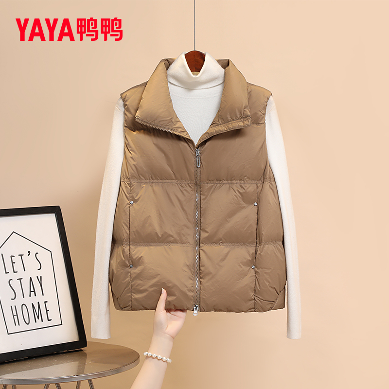 Duck down Vest for Women, 2025 Winter New Short Style with Stand Collar, Suitable for Petite Figures, Simple and Versatile Outerwear Vest