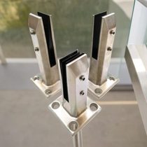 304 stainless steel swimming pool clip without punching base tempered glass fixed clip railing column stair accessories