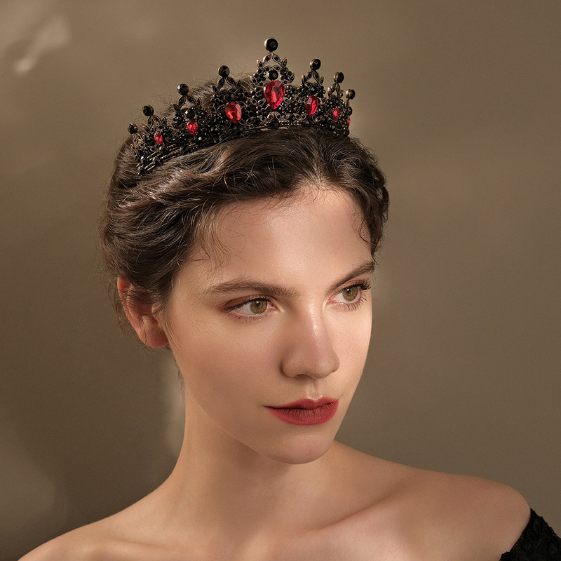 Retro Golden Crown Tiara Gothic Style Bridal Wedding Dress Tiara Retro Style Crown Noble Crown Crown Retro Golden Crown Tiara Gothic Style Bridal Wedding Dress Tiara Retro Style Crown Noble Crown Crown