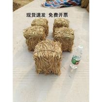 Straw stacks haystack decoration haystack stools dry straw props round square haystacks shooting props straw piers