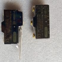 TM CM-1701 1300 travel switch Z-15GW-B3 Z-15G-B3 micro switch lxw5-11N1