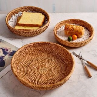 Shallow Round Fruit Basket Snack Tray for Living Room Home Use Vietnamese Autumn Rattan Woven Storage Tray for Bread and Dried Fruit