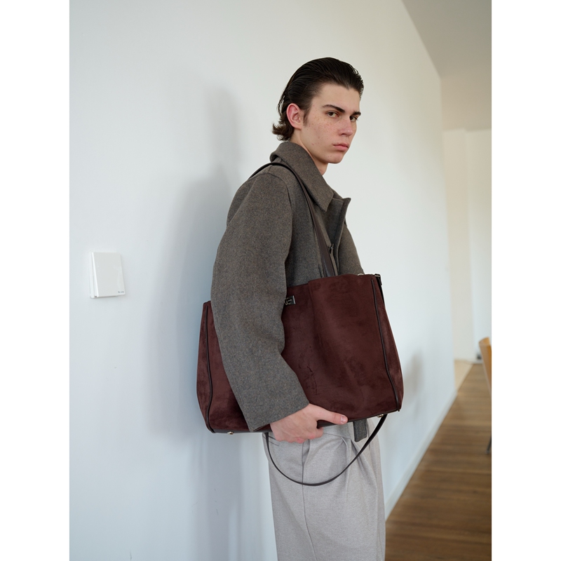Sukchor Multi-Form Large-Capacity Commuter Suede Tote Bag, Unisex Style Sukchor Multi-Form Large-Capacity Commuter Suede Tote Bag, Unisex Style