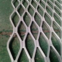 Aluminum mesh application for walking corridors