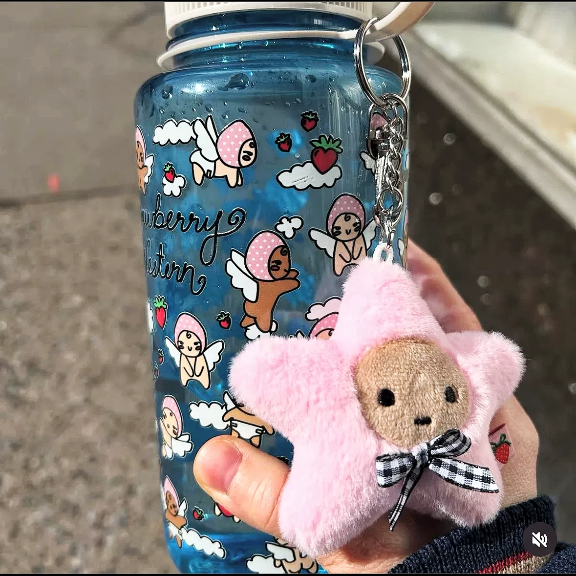 Красивый girl пожалуйста пейте воду Клубника Западно-Американская водная кружка y2k прямая питьевая чайник Миллениал горячая девушка кружка
