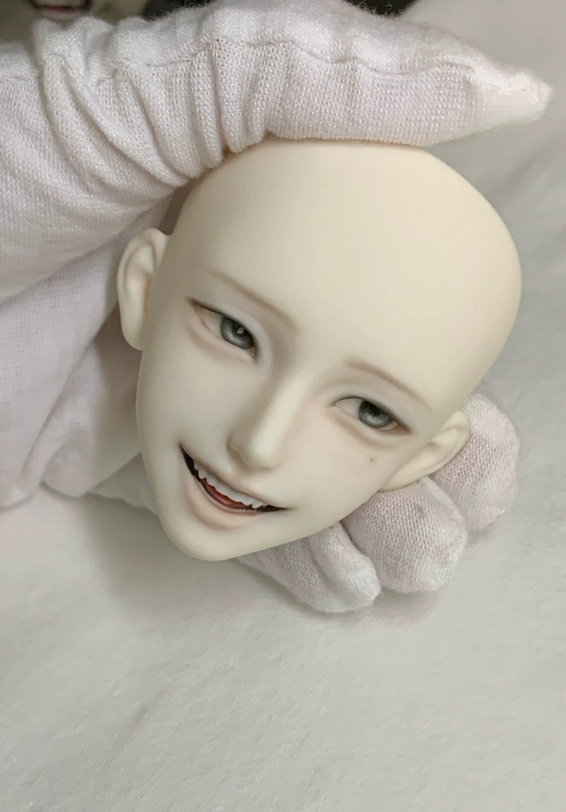 «Дан Цинцзянь» Натьь Бэй Гу домашняя кукла BJD4 разделённая старшая год с улыбкой и ртом соответствие, смола, депозит