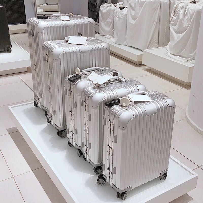 Thickened All-Aluminum Magnesium Alloy Suitcase with Universal Wheels for Men and Women, 20inch Inch Carry-On Suitcase, Metal Business Travel Suitcase