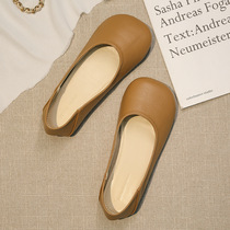 French granny shoes for women summer 2024 new style flat shallow mouth single shoes retro mango head bean shoes low heel small leather shoes