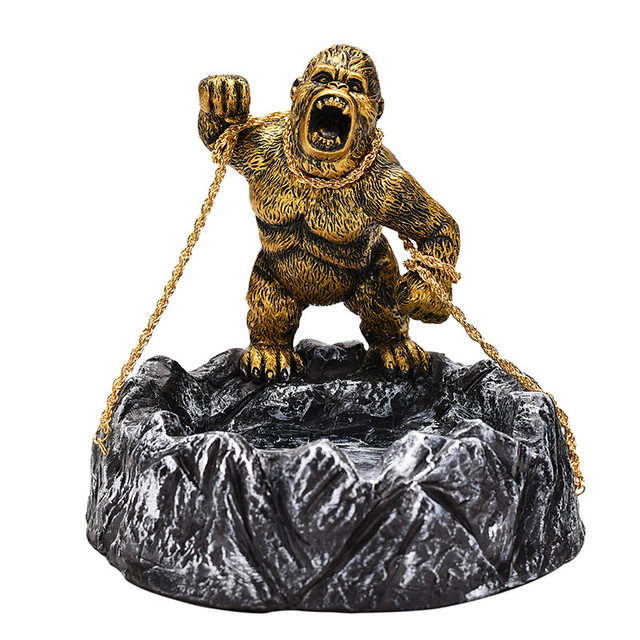 Modern Creative King Kong Gorilla Ashtray, a Trendy New Decor Item for Study and Office