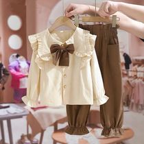Girl Shirt Suit 2023 New Spring Autumn Ocean Air Great Boy Retro Doll Collar Shirt Bungled Pants Two Pieces