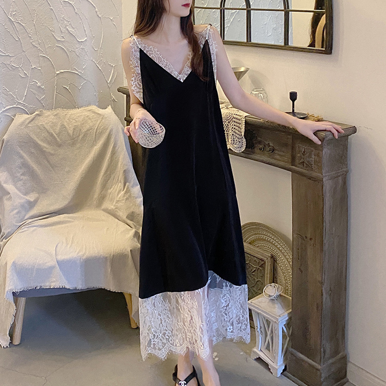 150kg Loose Lace Suspender Dress for Plus-Size Women, Korean Style Patchwork V-Neck, Can Be Worn Outside, Sleeveless Long Dress, Women's Clothing, Large Size 150kg Loose Lace Suspender Dress for Plus-Size Women, Korean Style Patchwork V-Neck, Can Be Worn Outside, Sleeveless Long Dress, Women's Clothing, Large Size