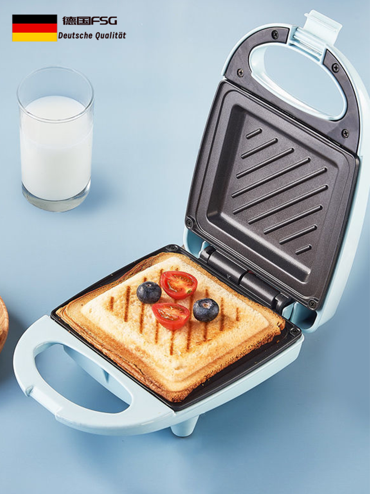 German vomiting driver home small sandwich breakfast machine multifunctional light eclipse new electric cake pan bread grilled machine