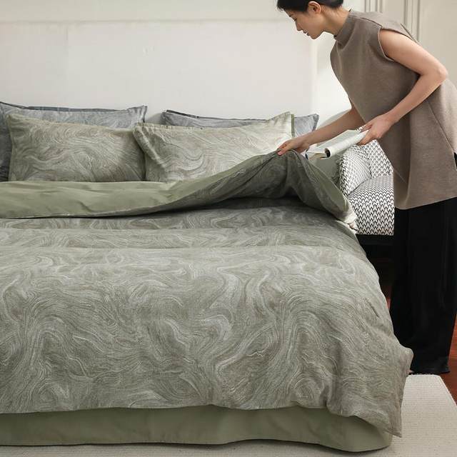 Retro green丨Colored jacquard four-piece set pure cotton 2025 new bed sheets and quilt covers high-end bedding