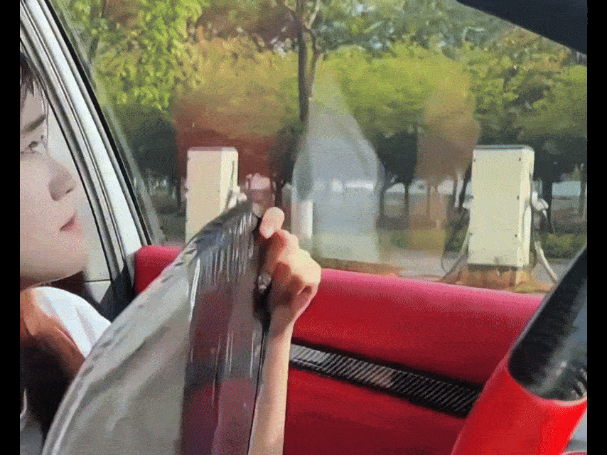 012_compressed.gif