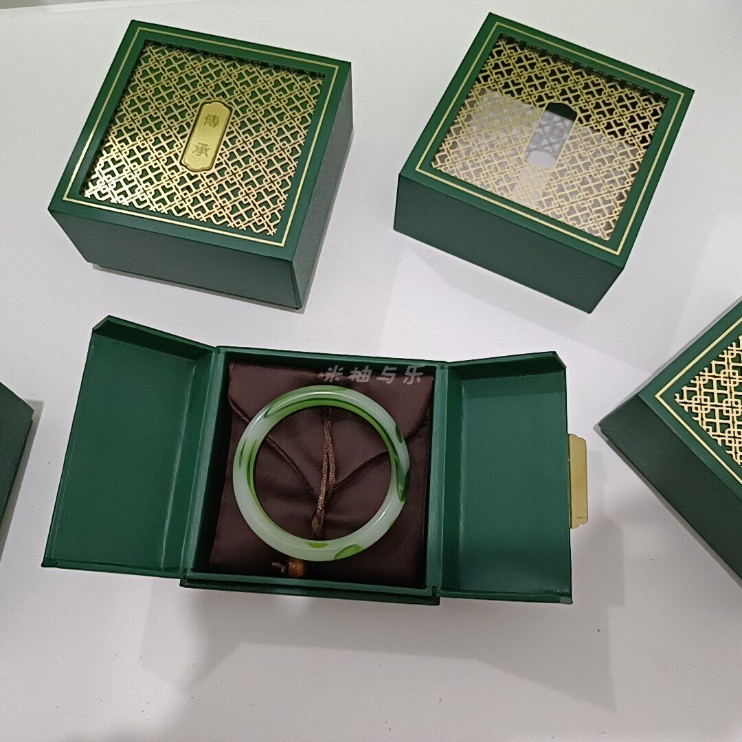 翡翠ブレスレット用ジュエリーボックス、高級アンティークスタイルの両開き式翡翠ネックレスペンダントギフト収納パッケージ（高齢者向け）